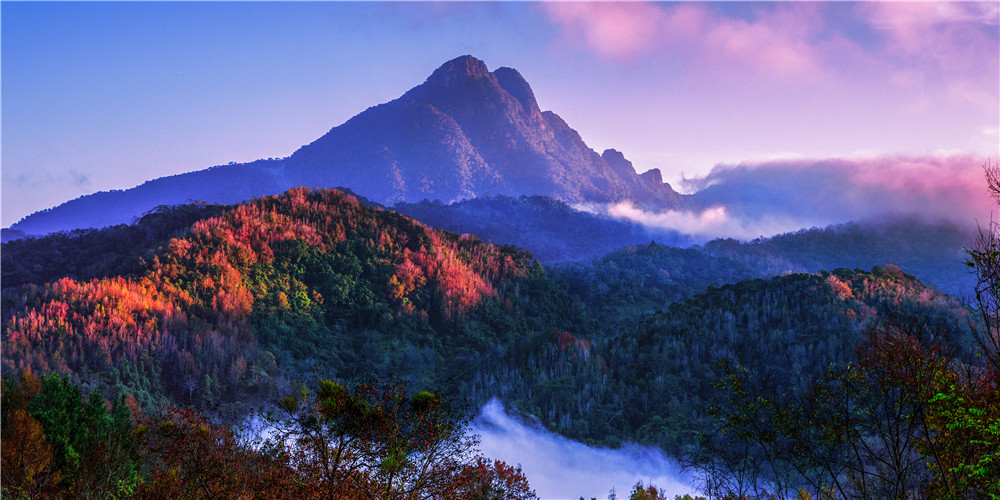 五指山-五指山山貌风光_副本.jpg